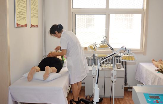 中醫(yī)艾灸養(yǎng)生