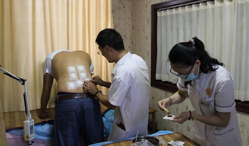 繼2015年被評為棗莊市中醫(yī)藥特色衛(wèi)生院后，今年9月份將迎接省級國醫(yī)堂建設(shè)達(dá)標(biāo)驗收工作