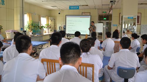 淄博市中西醫(yī)結(jié)合醫(yī)院牽手臺灣康復(fù)專家