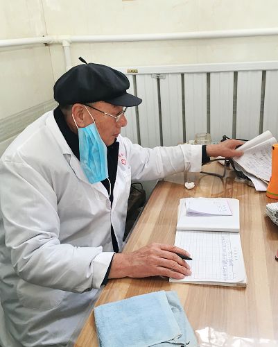 蘭陵老中醫(yī)周元金：看病這件事，一輩子只能對(duì)不能錯(cuò)