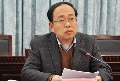 鄒城市人民醫(yī)院召開2016年度工作總結(jié)表彰大會(huì)