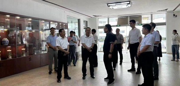 棗莊市市政協(xié)調(diào)研組到棗莊市中區(qū)調(diào)研中醫(yī)藥工作