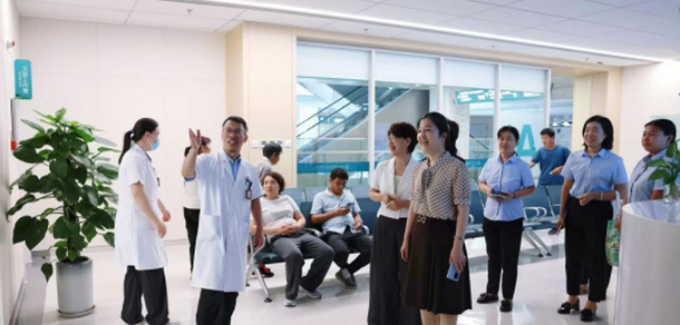 專家“把脈”門診發(fā)展 共探服務(wù)提質(zhì)新路徑——山東大學(xué)齊魯醫(yī)院專家到山東大學(xué)齊魯醫(yī)院德州醫(yī)院指導(dǎo)工作