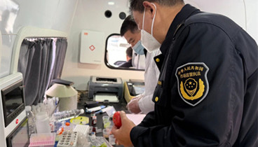 曹縣市場監(jiān)督管理局組織開展養(yǎng)老服務(wù)機(jī)構(gòu)“你點(diǎn)我檢”食品快檢便民服務(wù)活動(dòng)