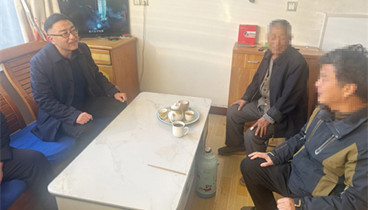 濱州醫(yī)學(xué)院附屬醫(yī)院工會(huì)與團(tuán)委黨支部到陽(yáng)信縣水落坡鎮(zhèn)第一書(shū)記派駐村開(kāi)展主題黨日活動(dòng)