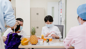 濟(jì)寧醫(yī)學(xué)院附屬醫(yī)院兒童過敏中心開展食物皮膚點(diǎn)刺試驗(yàn)助力食物過敏精準(zhǔn)診斷